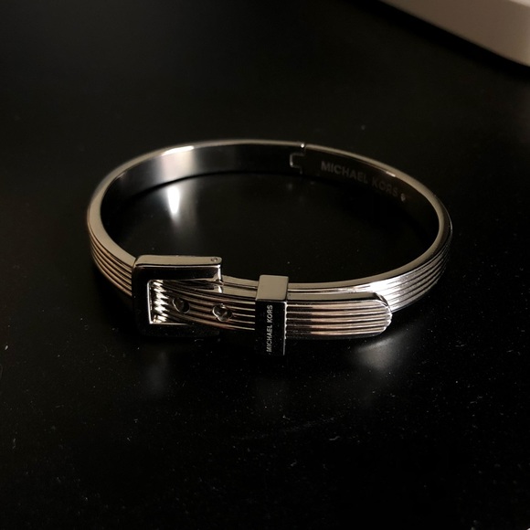 Michael Kors Jewelry - Michael Kors bracelet
